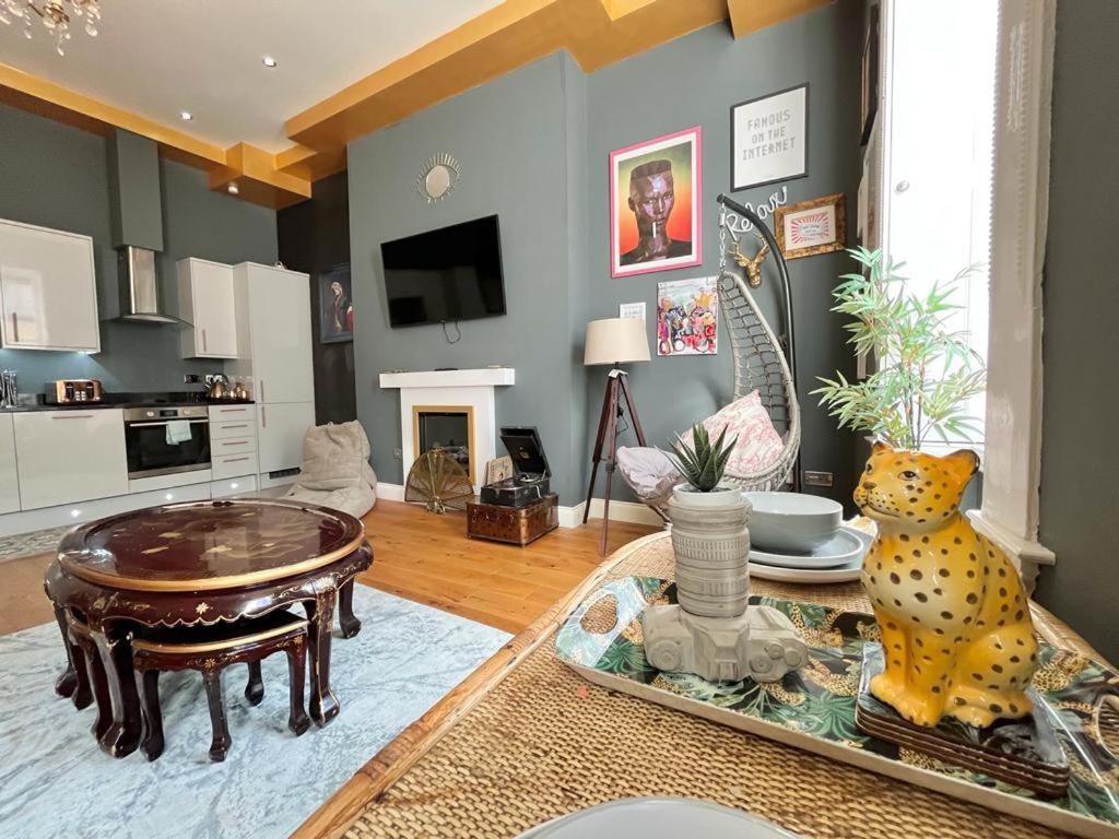 Unique & Luxurious 2 Bedroom City Centre Apartment Нотингам Екстериор снимка