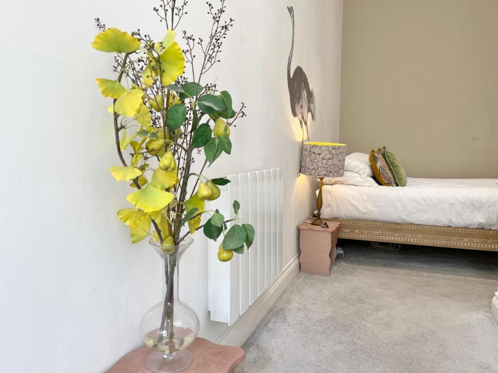 Unique & Luxurious 2 Bedroom City Centre Apartment Нотингам Екстериор снимка
